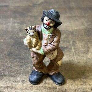 Flambro Emmett Kelly Jr. Miniature Collection Clown Holding Cat 3 1/2"